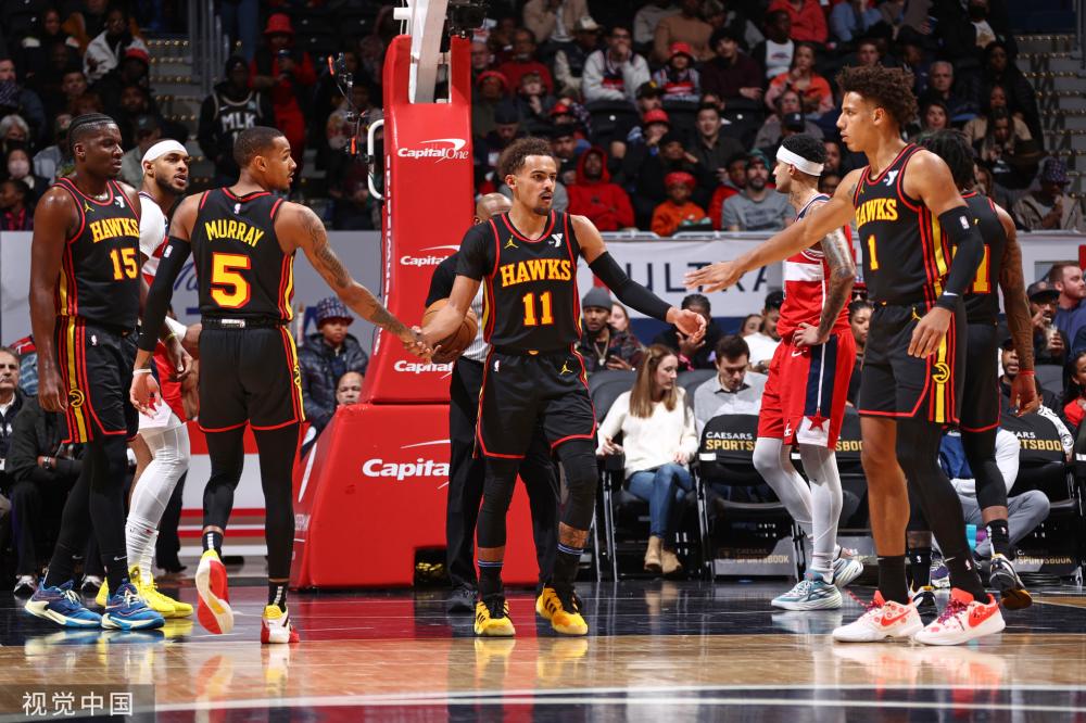 进一步突显 进一步突显