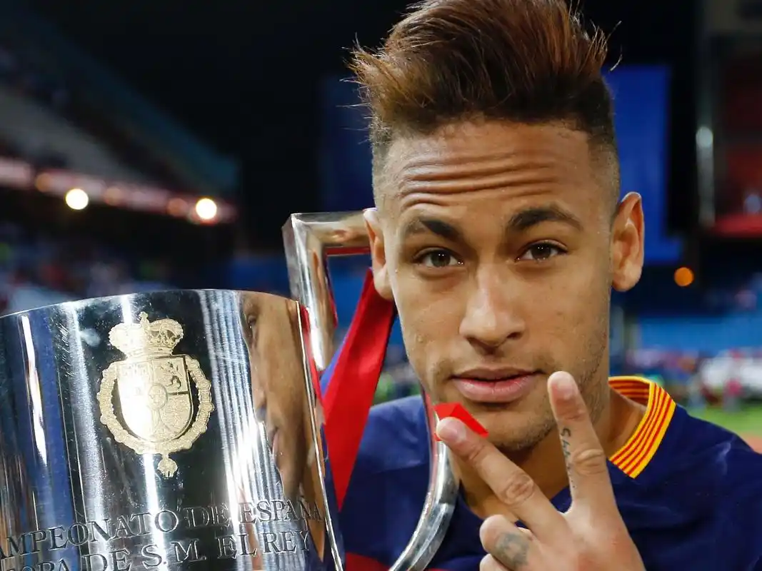 樣被認為與 樣被認為與